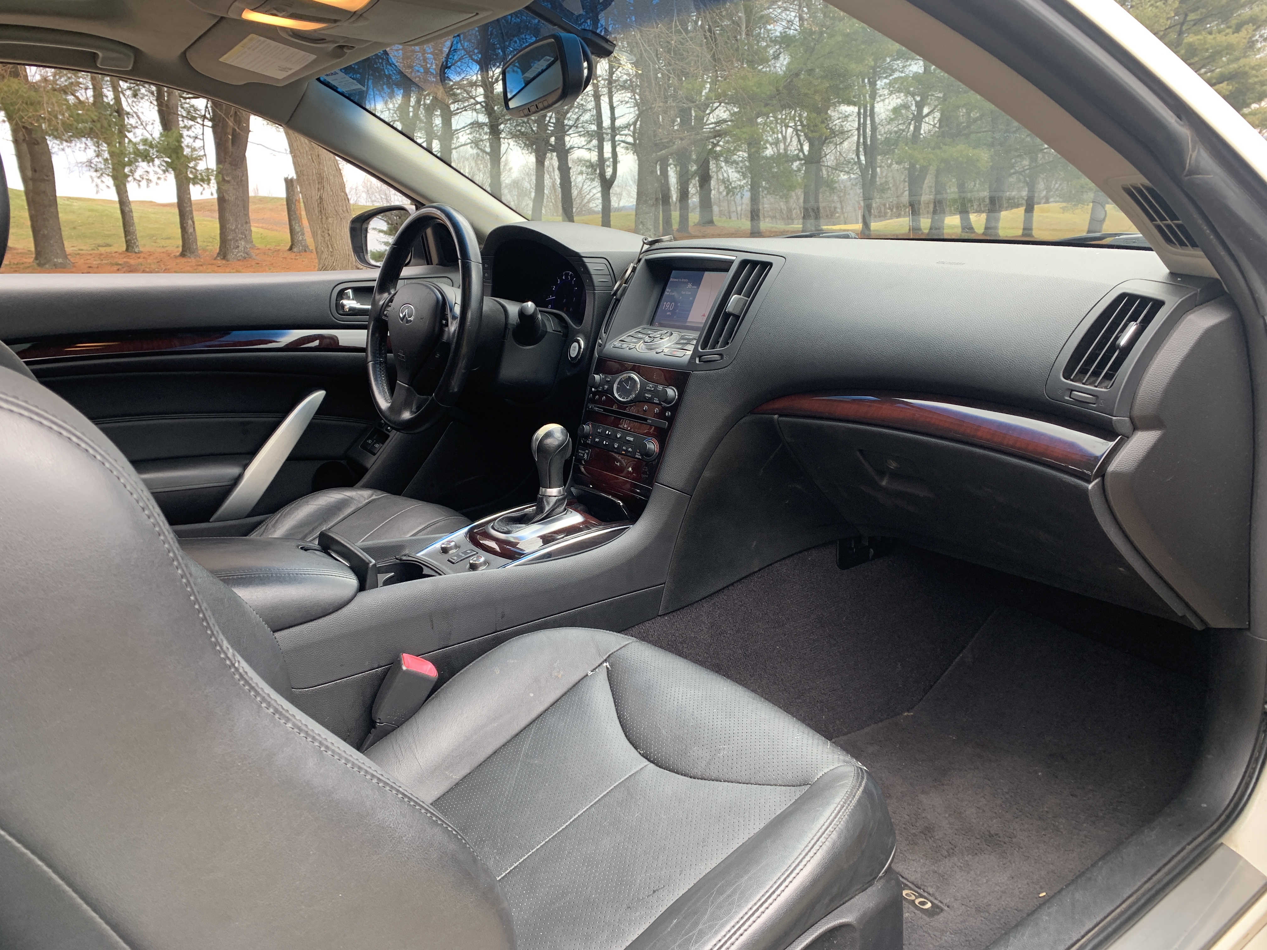 2014 Infiniti Coupe Q60 3.7 AWD 133K 330HP LOADED Excellent Condition SPORT TRIM -  Modern Tech - Serious VQ Power — photo 22